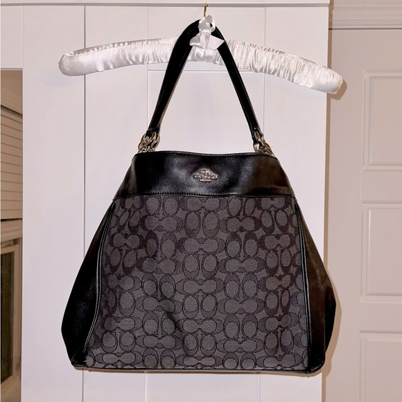 Coach Handbags - 👜👜👜 Coach Leather and Jacquard Handbag